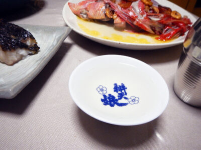 京の春・伊根町うらなぎの熱燗でめじなの塩焼きや金目鯛のソテー　ビルバオ風をいただく