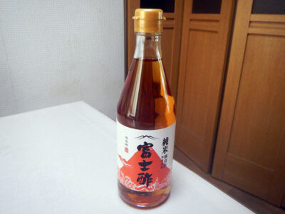 京都の飯尾醸造の看板商品「純米富士酢」