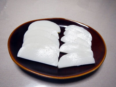 年末に川崎幸市場で購入したかまぼこ２種