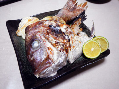 真鯛のかぶと焼き